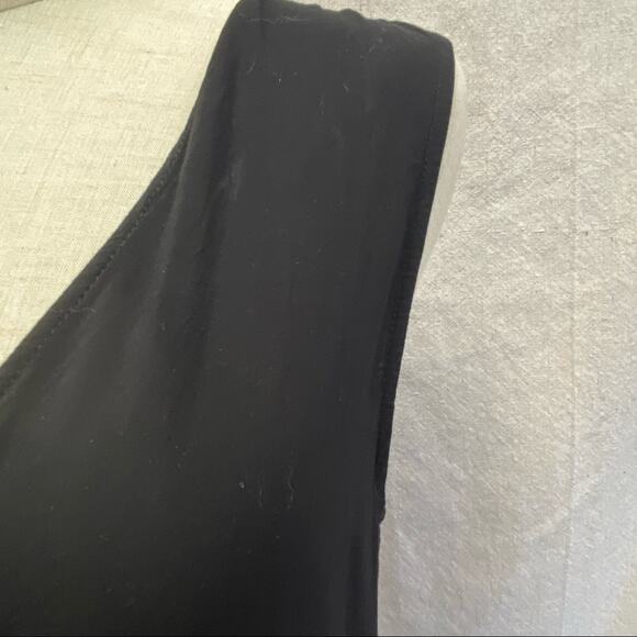 ECOTE Urban Outfitters Drapey Carlin Romper size small - Picture 13 of 15